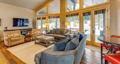 Ski-in/ski-out! Mtn-view Donnelly Home w/ Hot Tub