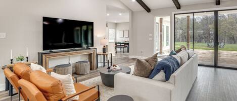 House (3 Bedrooms) | Front of property