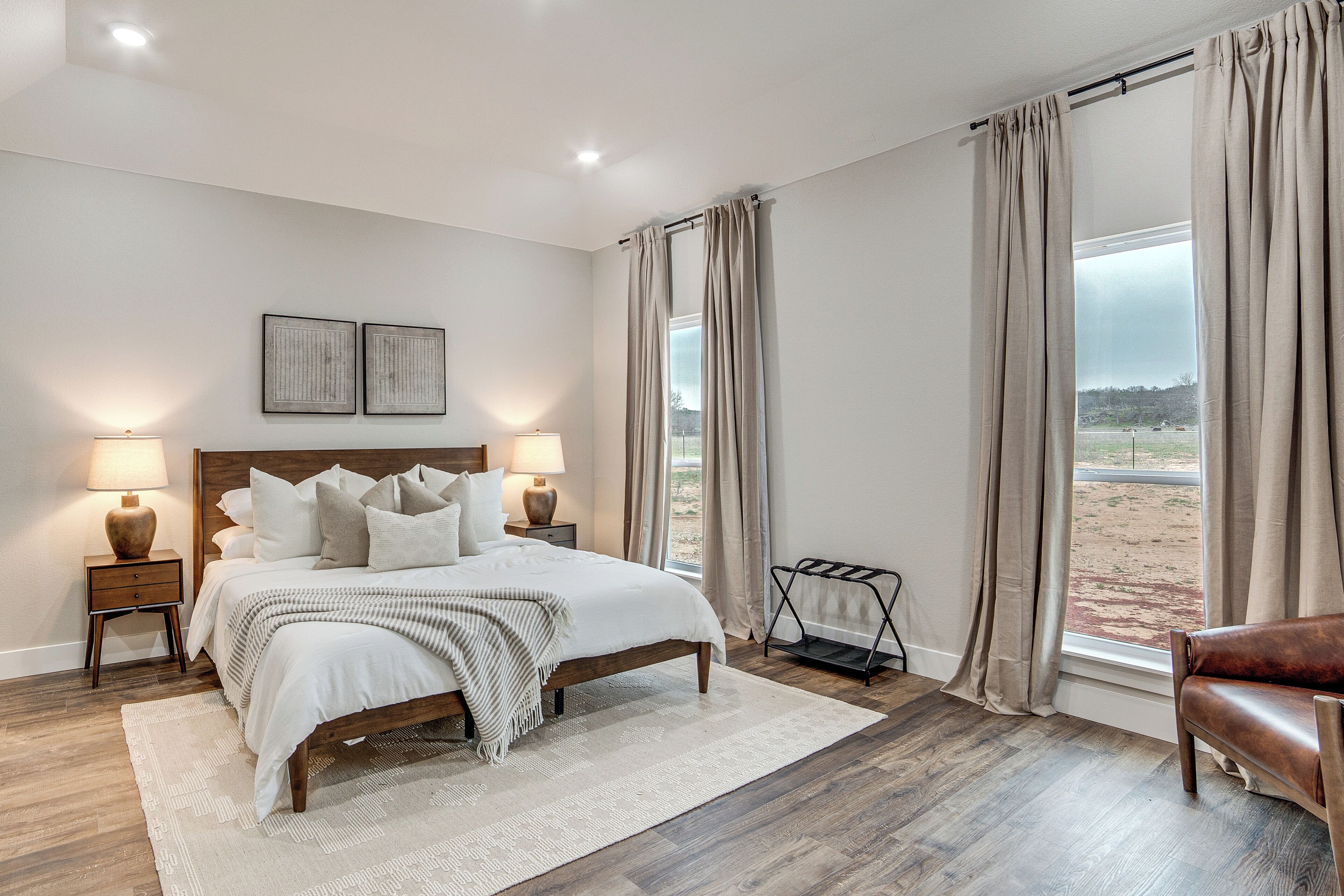 House (3 Bedrooms) | Interior