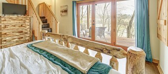 Lake Cumberland Log Cabin Near 3 Boat Ramps