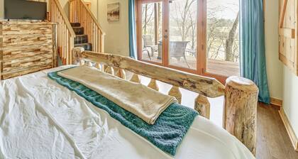 Lake Cumberland Log Cabin Near 3 Boat Ramps