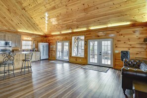 Talo (3 Bedrooms) | Sisätilat