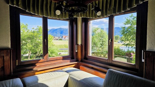 3-bedroom villa near Bled with AC, Wi-Fi, private parking and fairytale garden