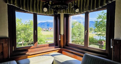 3-bedroom villa near Bled with AC, Wi-Fi, private parking and fairytale garden