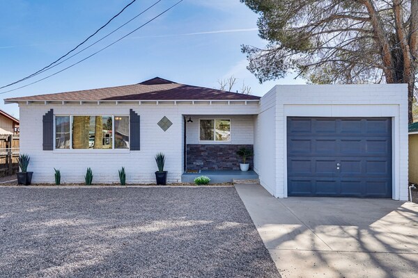 Group-friendly Oasis Near Roper Lake State Park! - Safford, AZ