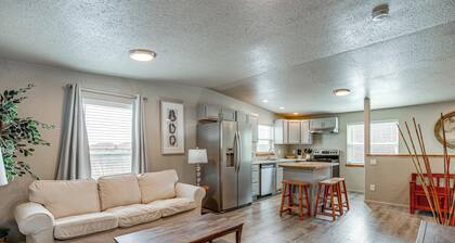 Mountain Basecamp Near Red Rocks