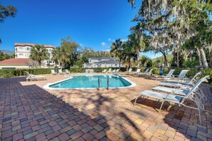 Apartment (3 Bedrooms) | Interior - Beach, Eats, Shops! Sunny Stay By European Village (Palm Coast)