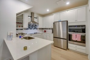 Apartemen (3 Bedrooms) | Interior