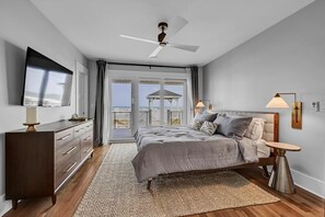 4 bedrooms, desk, iron/ironing board, WiFi - Namaste #216 - Dog Friendly Oceanfront Escape with Elevator, Loft, and More. (Topsail Beach)