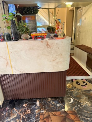 Lobby - Shiv Balaji Guest House Varanasi (Varanasi)