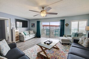 Condo, 1 Bedroom | Living area - Santa Rosa Condo #465 1 Bedroom Home (Fort Walton Beach)