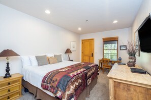 1 bedroom, free WiFi - Bear Creek Lodge 107b 1 Bedroom Hotel Room (Telluride)