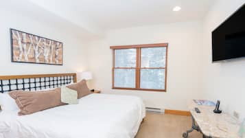 Room, 1 Bedroom | 1 bedroom, free WiFi