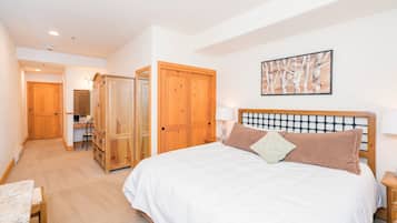 Room, 1 Bedroom | 1 bedroom, free WiFi