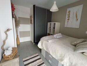1 bedroom, Internet, bed sheets - Coco on peaceful 37m2 between lake and mountains (Dingy-Saint-Clair)