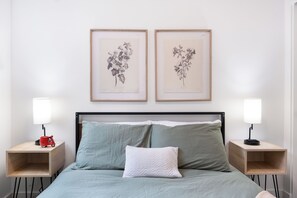 Room - The Meridian Miracle (Seattle)