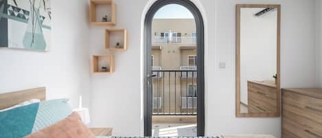 Apartment, City View | Blackout drapes, iron/ironing board, free WiFi