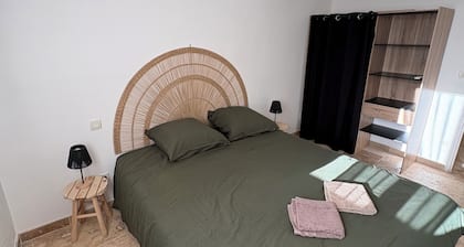 T3 Chez Dylou 2 parental suites & sunshine!