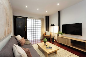 Living area - This exclusive loft-style apartment in the heart of Tetouan perfectly blends contemporary luxury, intelligent design, and a warm, sophisticated aesthetic. (MADRID)