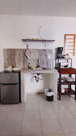 Fridge, stovetop, coffee/tea maker, toaster. Pet-Friendly Private Studio | Close to UAC, Fac ING, QFB, Periferico Tren Maya