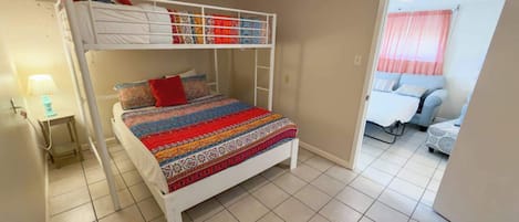 Kondominium, Beberapa Tempat Tidur, dapur, pemandangan kolam renang (Atol Duplex - #2)