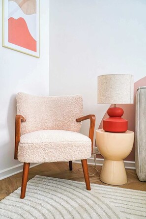 Interior - Neuilly-sur-Seine, quiet and refined (Neuilly-sur-Seine)