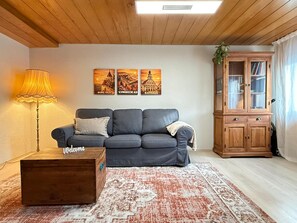 Living area - Casa Lindach - A cozy temporary home (Kirchheim unter Teck)