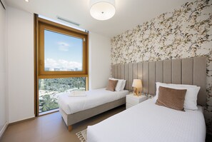 2 bedrooms, iron/ironing board, free WiFi, bed sheets - Intempo by Holuxe - 143 - 14th floor (Benidorm)