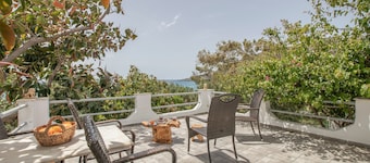 Entire Cottage in Kerames, Crete – 250 m from the Beach