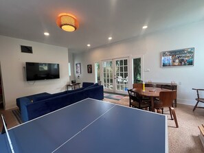 Spielezimmer