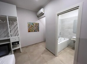 Bathroom - Avio Suite (Napoli)