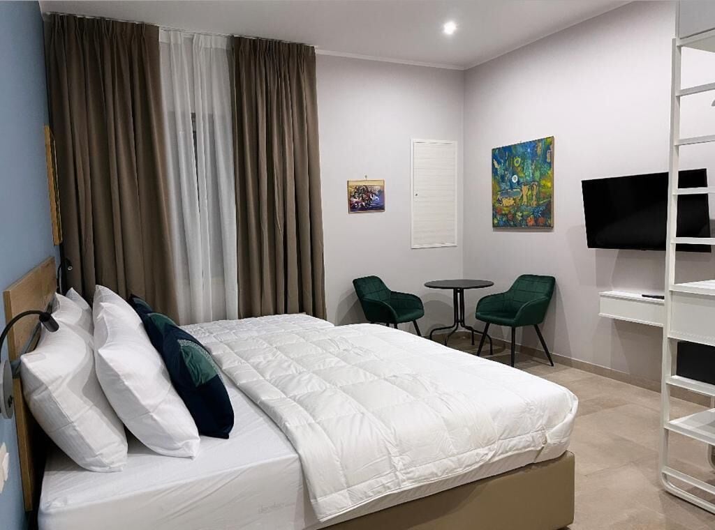 Deluxe Double or Twin Room, Jetted Tub | View from room