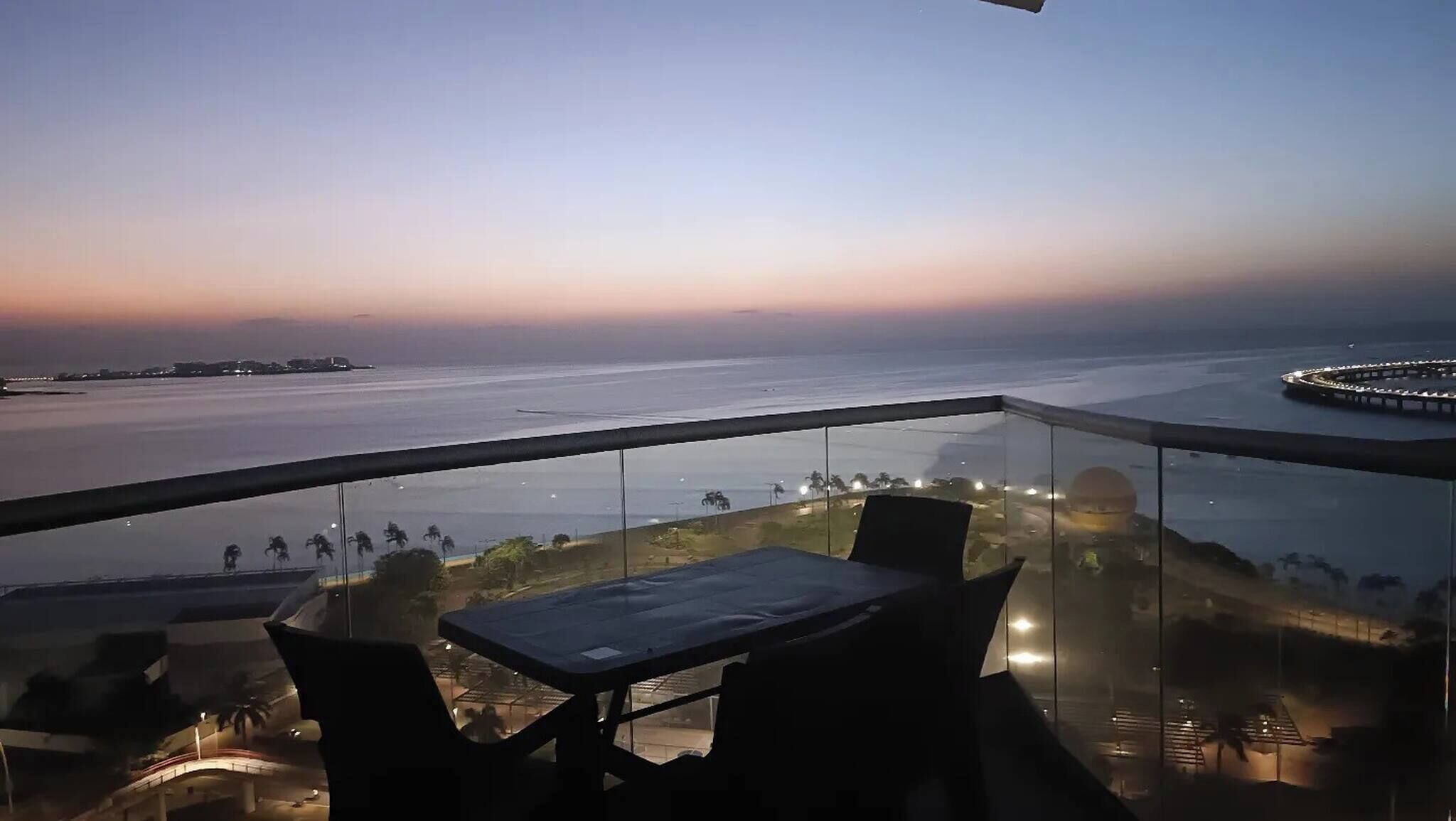 Room, 1 Bedroom, Accessible, Smoking | Outdoor dining