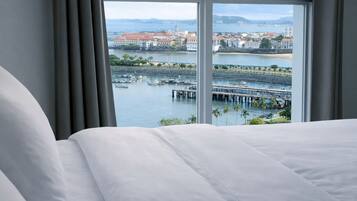 Room, 1 Bedroom, Accessible, Smoking | 1 bedroom