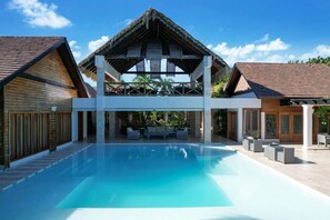 Pool - Villa Monica: Private retreat near golf w/ staff, pool & golf cart (Punta Cana)