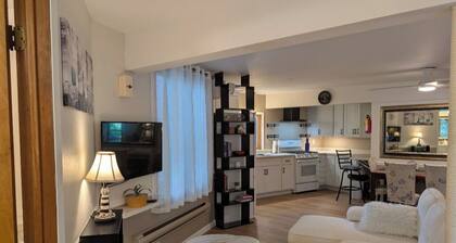 4-bedroom geodome in beautiful Burbank with AC comfort