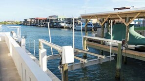 Marina - Waterfront Channel - Boat Slip - New Remodel (San Benito)