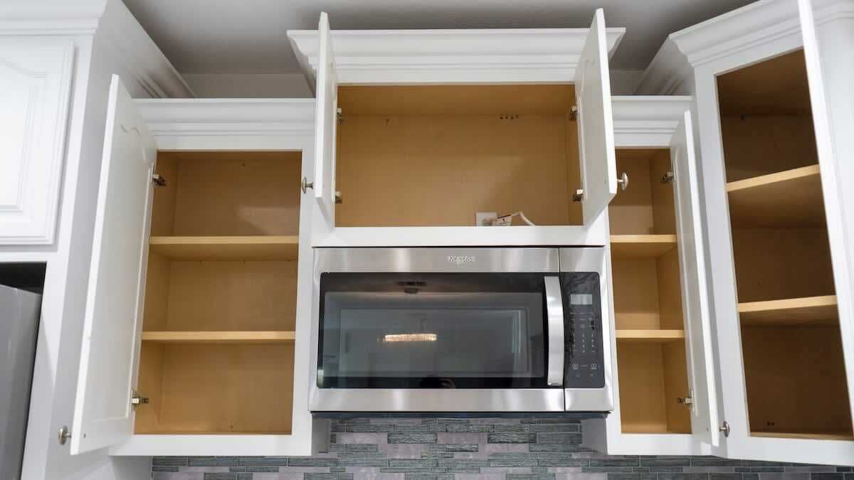 House, Multiple Beds, Patio (Adams channel house) | Interior