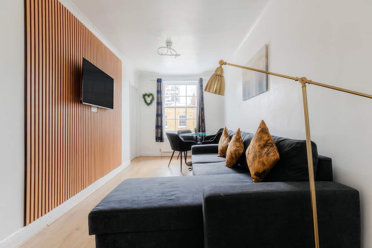 Huoneisto, kylpyhuone makuuhuoneen yhteydessä | Lounge