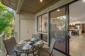 Dining - Summer Deal Wailea Condo with Pool Golf Course Views and Lanai (Kihei)