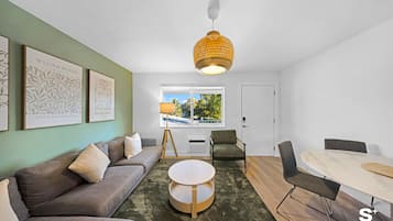 Apartment | Living area