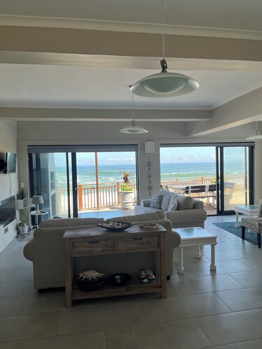 Fabulous four bedroomed beach house in a spectacular coastal setting.