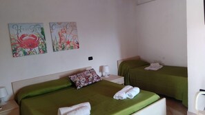 2 chambres, Wi-Fi gratuit, draps fournis