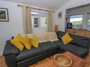 Living area - The Cosy Den (Aberystwyth)