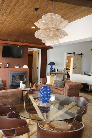 Living area - Vrbo Property (Los Yebenes)