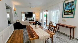 Dining - New 5-bedroom villa in charming Las Terrenas with AC (Las Terrenas)