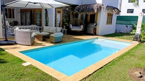Pool - New 5-bedroom villa in charming Las Terrenas with AC (Las Terrenas)