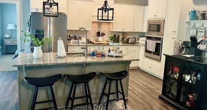 Spacious 5-bedroom house in Evans- Perfect for the Masters Golf Tournament