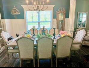 Dining - Spacious 5-bedroom house in Evans- Perfect for the Masters Golf Tournament (Evans)