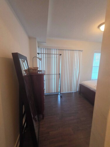 Room-cozy Private Room With En-suite in